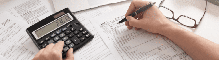 Contador barato o caro: En qué fijarse para contratar a uno