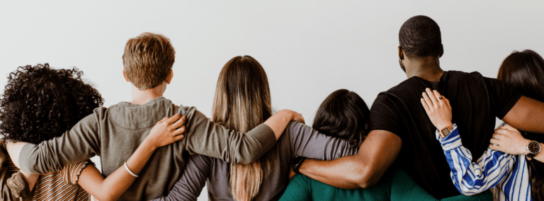 ¡Apoya a tu amigo emprendedor!